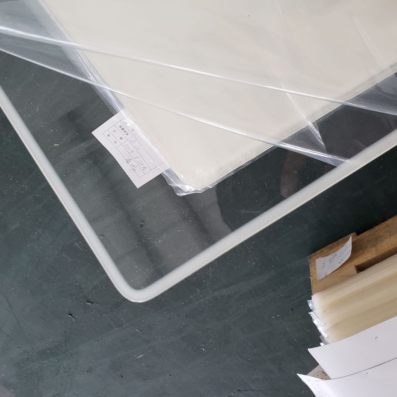 高透明度光学キャストアクリルシート バージン三菱MMA 92% 光線透過率 カスタムカット